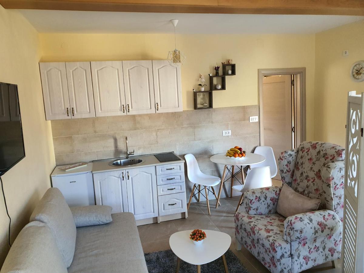 Village House Dunja 威尔帕扎 外观 照片